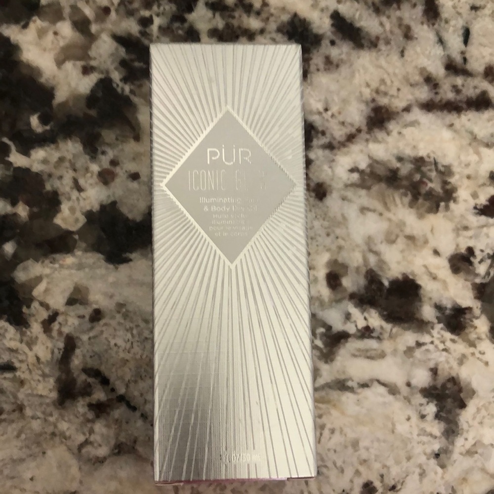 PUR iconic glow illuminating face and body dry oil